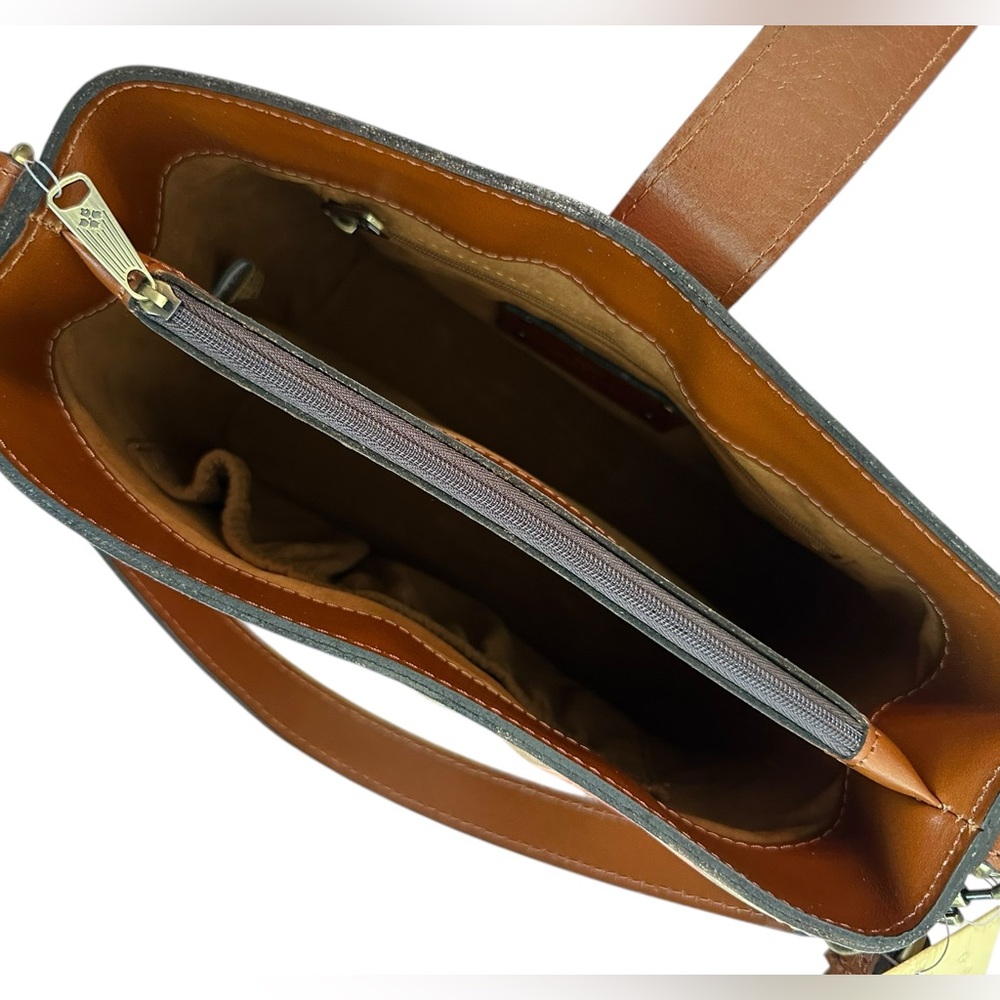 Patricia Nash Irving Bucket Crossbody Bag - Picture 6 of 8
